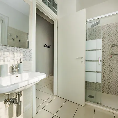 Apartment Riva Realestate -